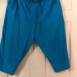 Capris aqua blue size 2xg